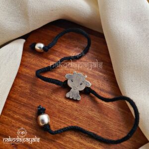 Baby Giraffe Nazariya